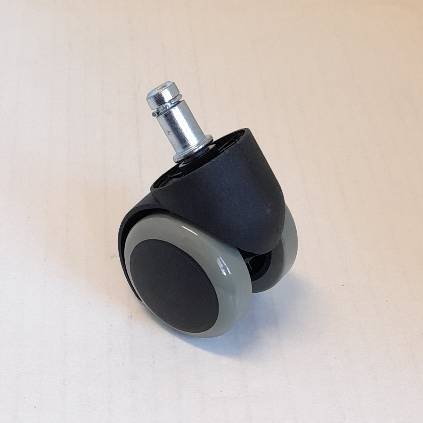 REPUESTO CX 272 RUEDA DE BANQUETA